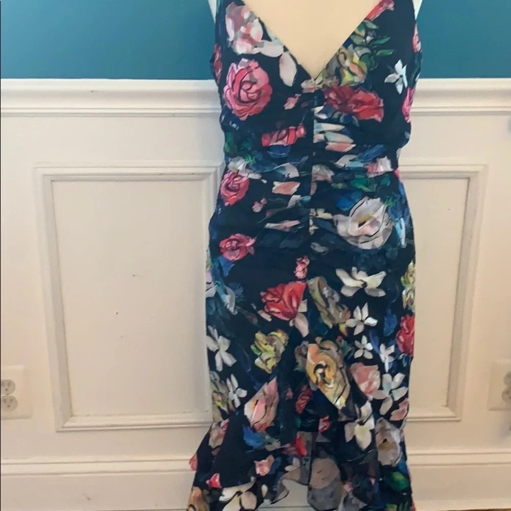 NWT Aidan Mattox printed burnout floral cocktail dress Size 6 (MSRP $220) - Picture 3 of 4
